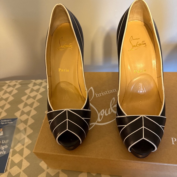 Ladies red bottoms - Picture 2 of 2